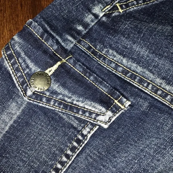 YMI Collections Carpenter Cargo Denim Jean Skirt NWT - Picture 3 of 6